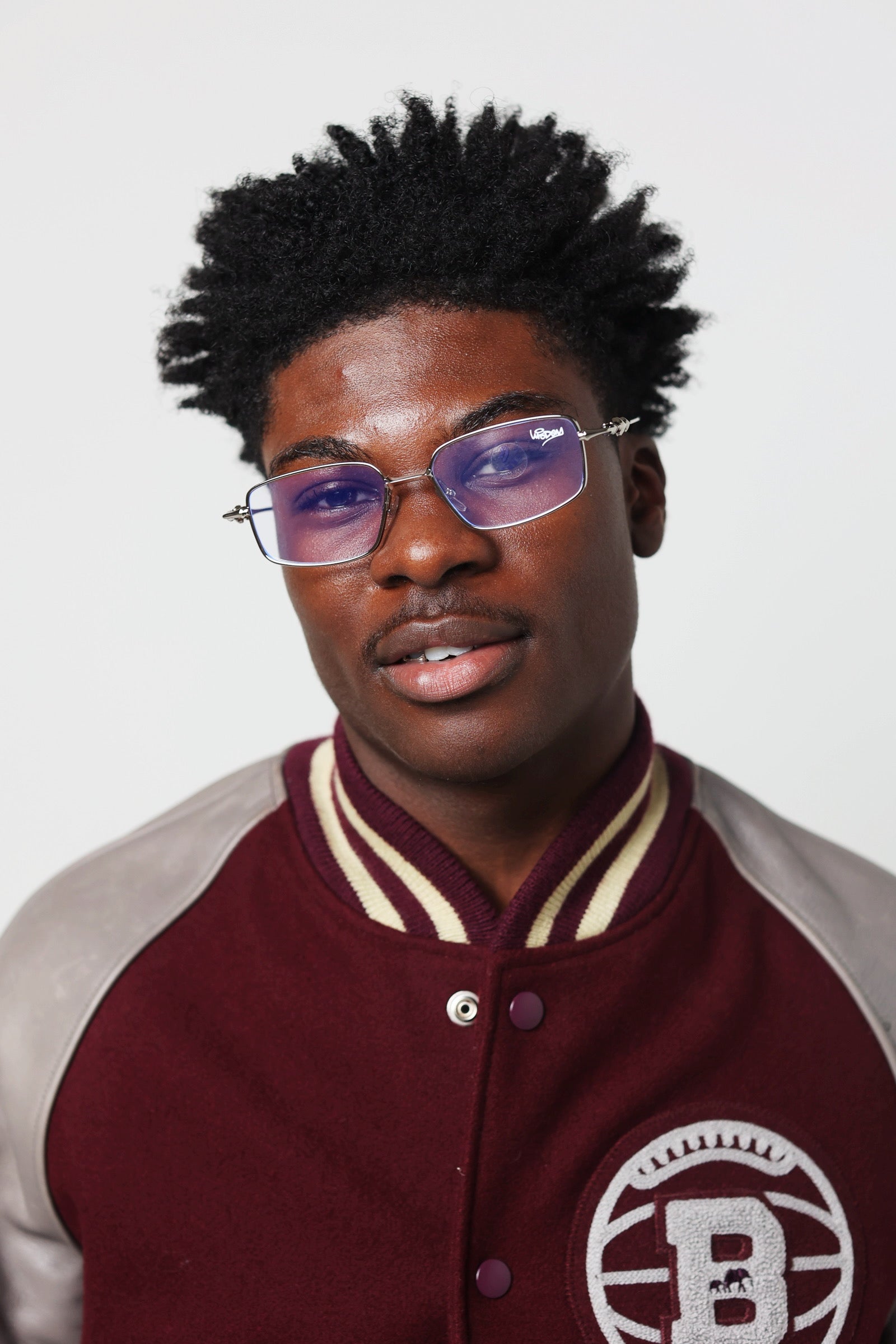 SILVER WIRE FRAME 25