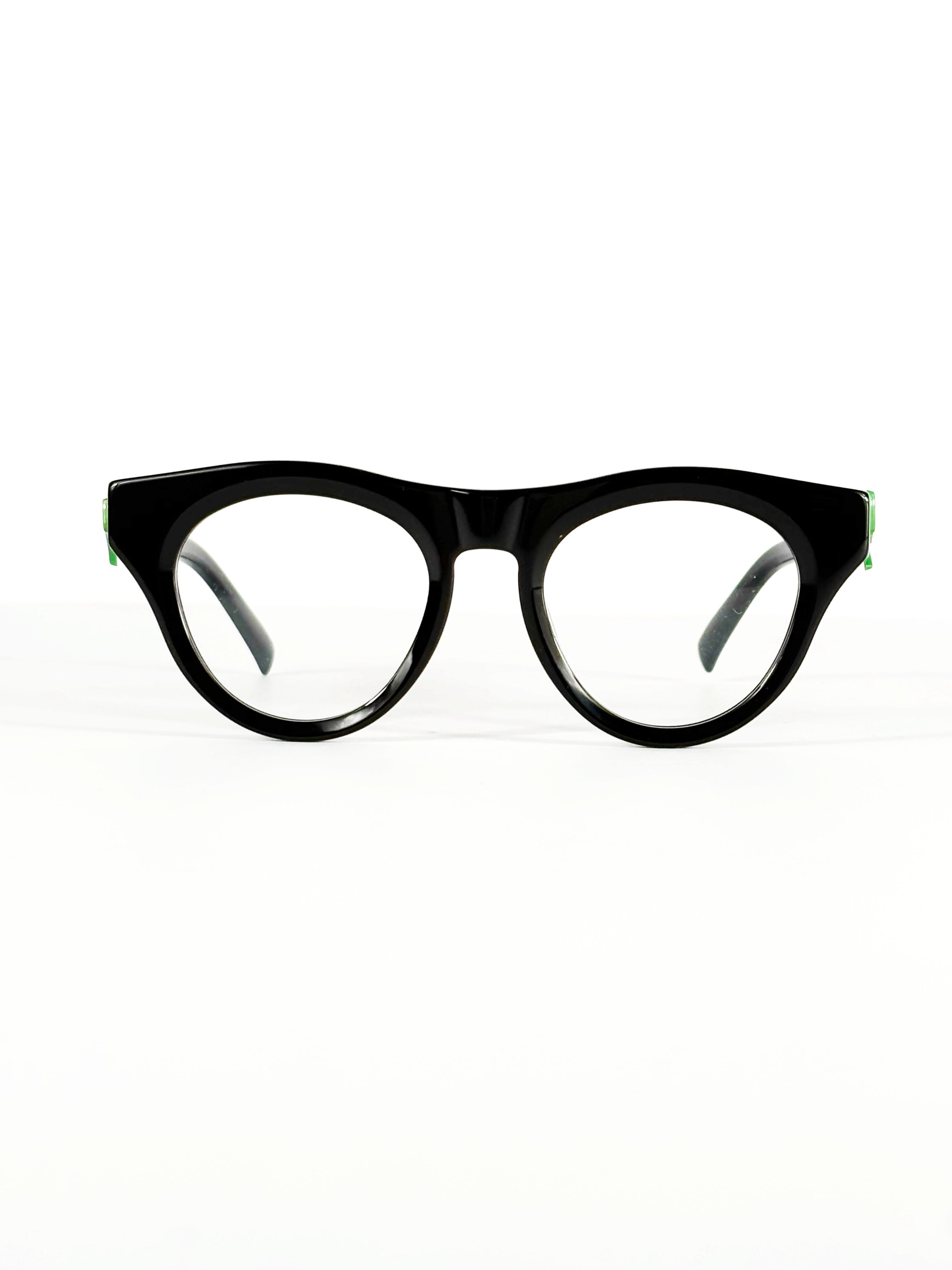 BLACK FRAME 38