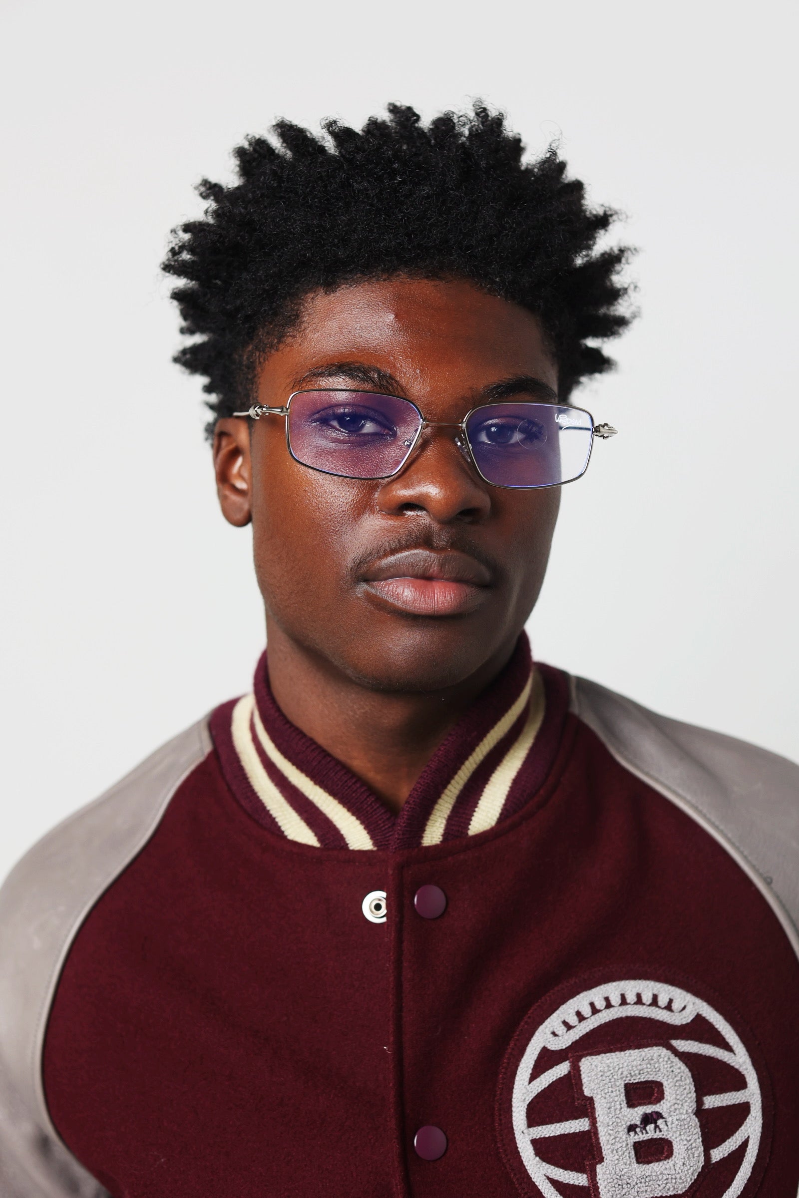 SILVER WIRE FRAME 25