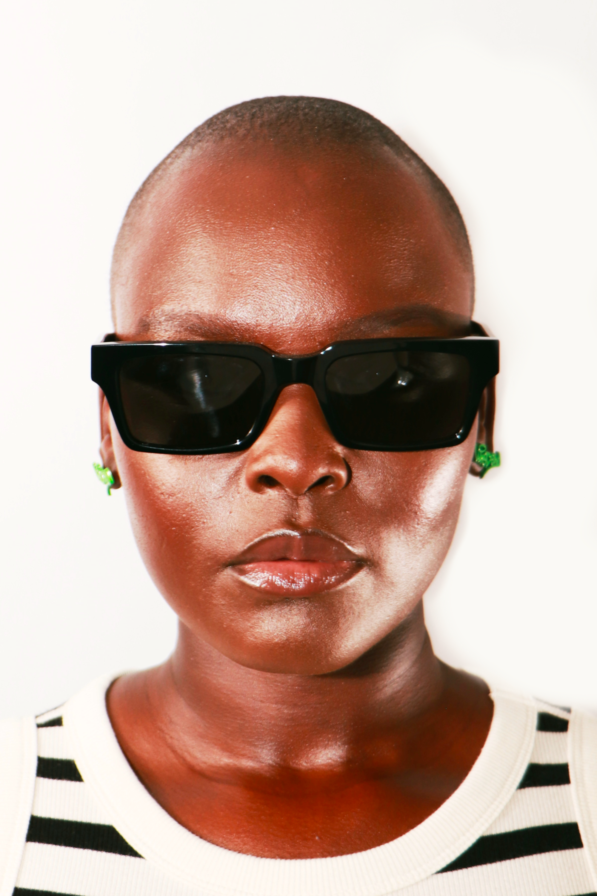 BLACK CAT FRAMES