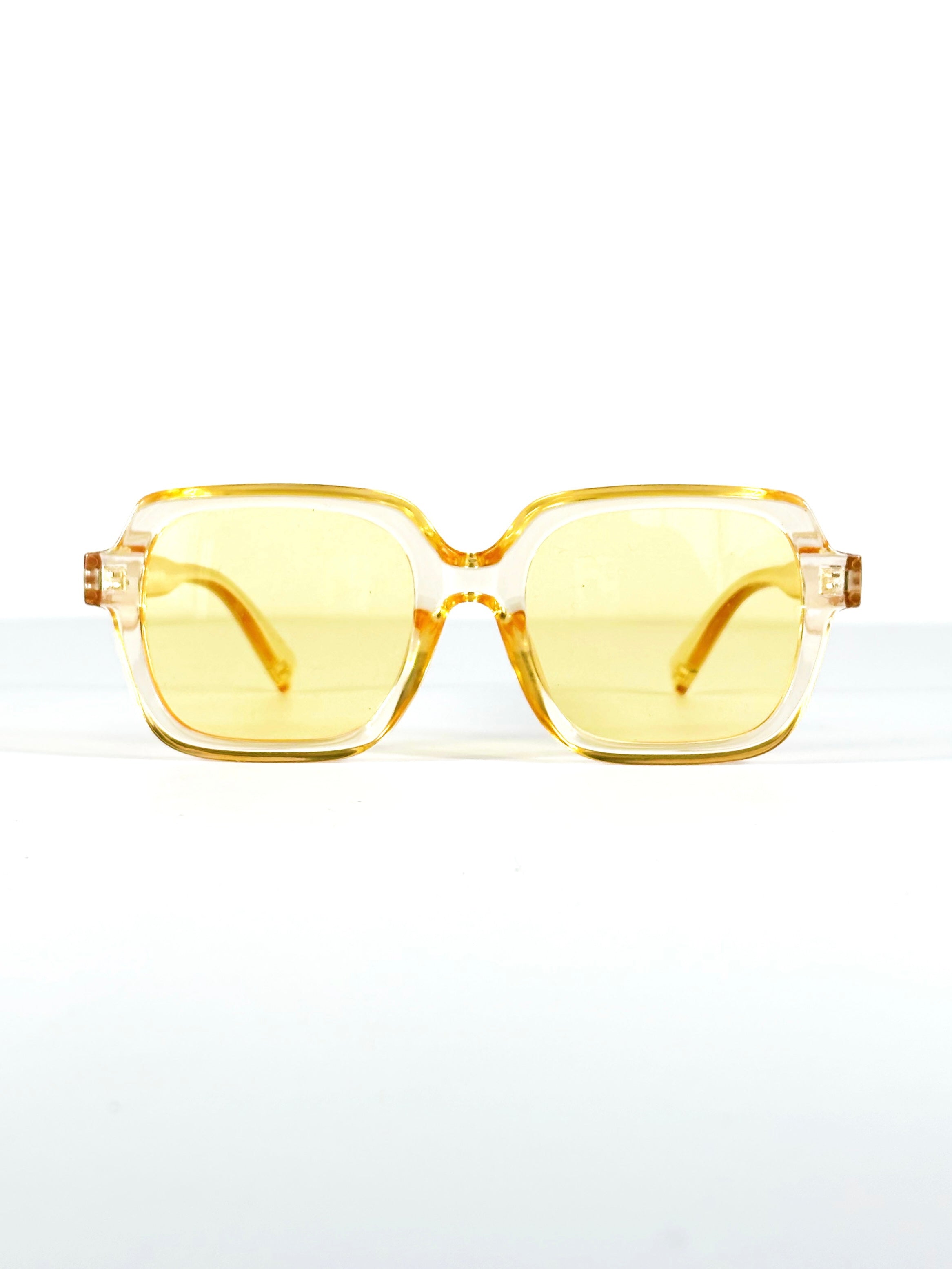 GLASS FRAME 2
