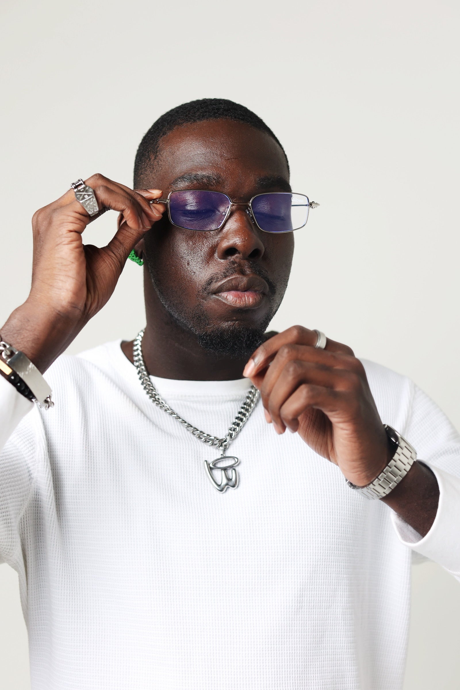 SILVER WIRE FRAME 25