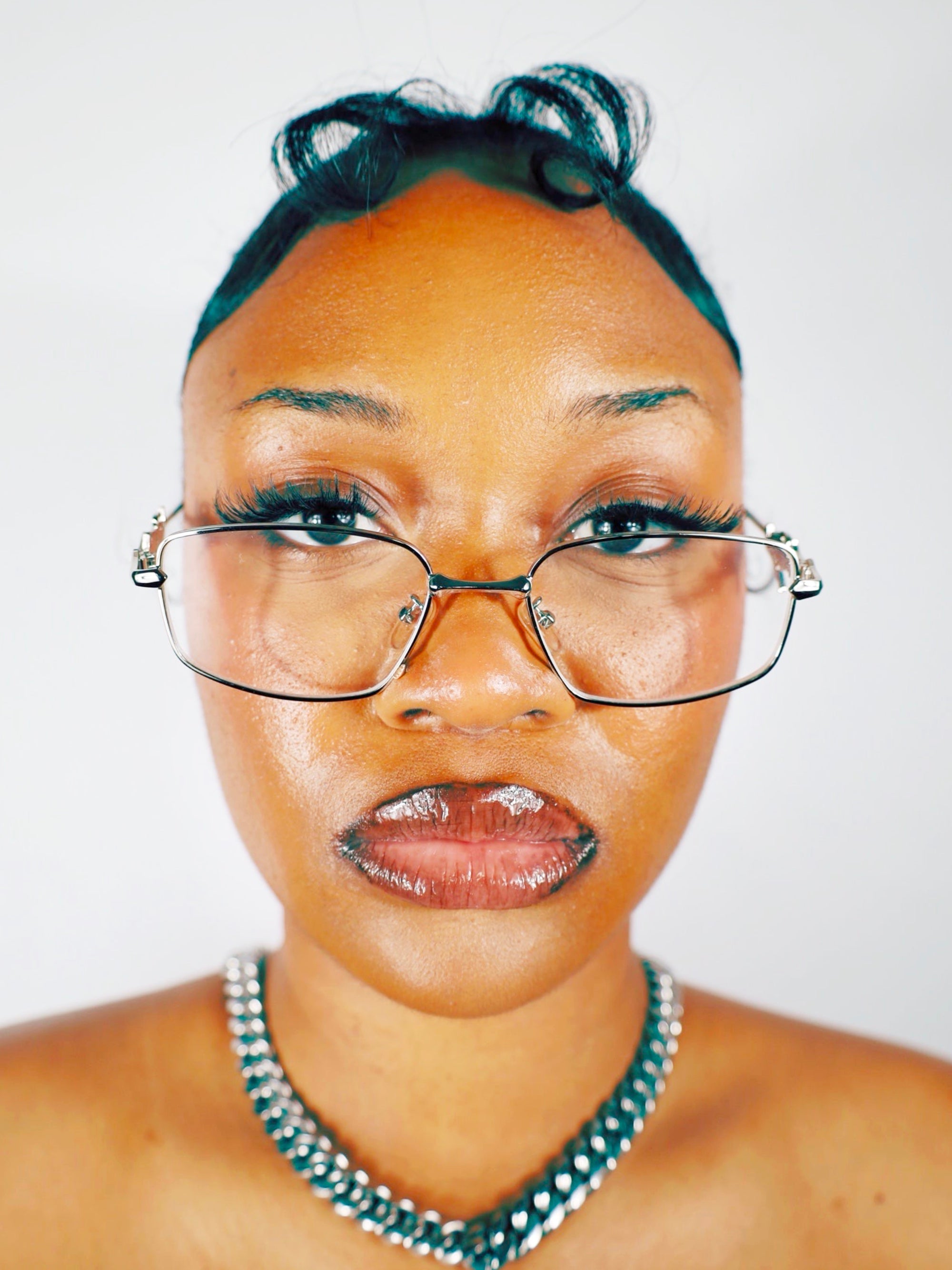 SILVER WIRE FRAMES