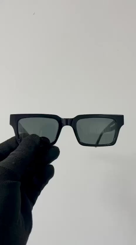 BLACK CAT FRAMES